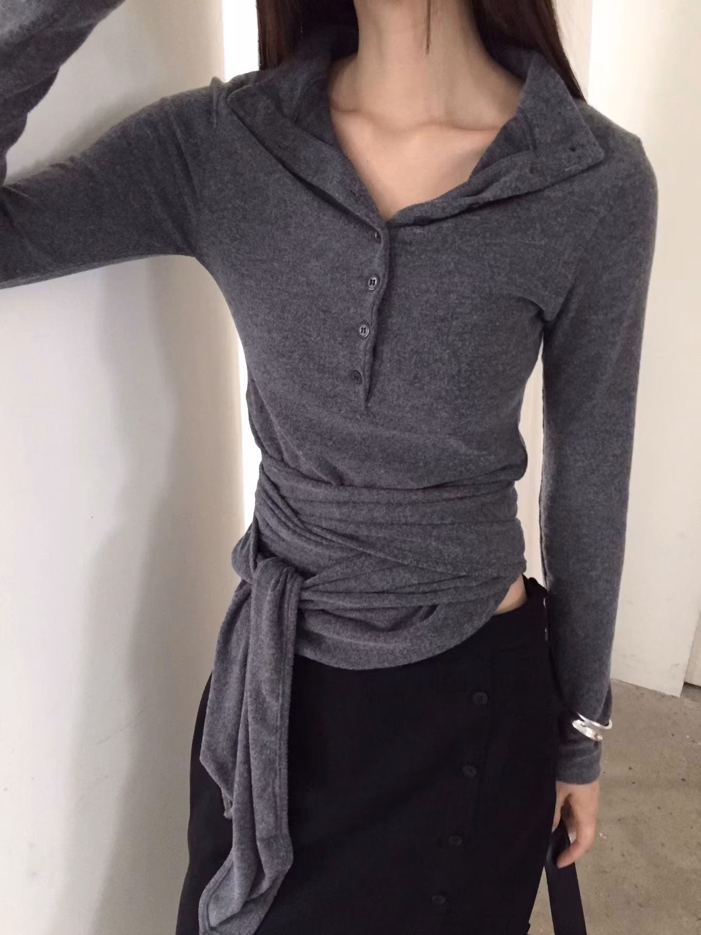 立領排扣腰綁帶上衣