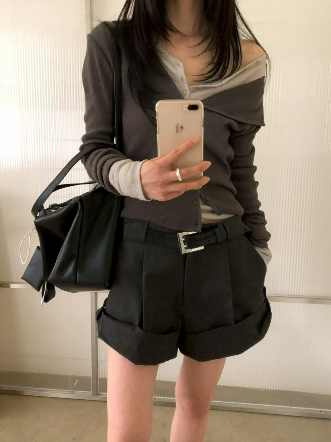 質感水洗可反摺短褲：圖片 2